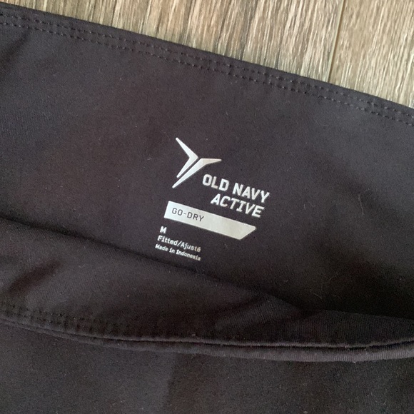 Black Old Navy leggings - Picture 3 of 4